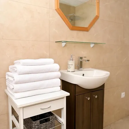 Apartman Lotus Apartmán