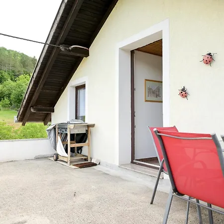 Apartman Lotus *